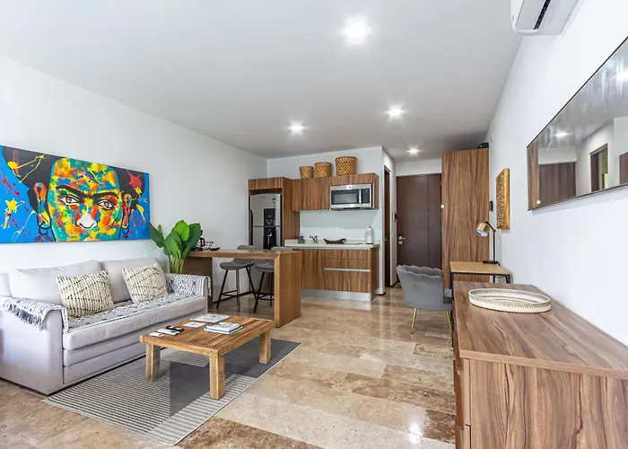 Near 5th, Ocean View Terrace, Pool And Gym Appartement