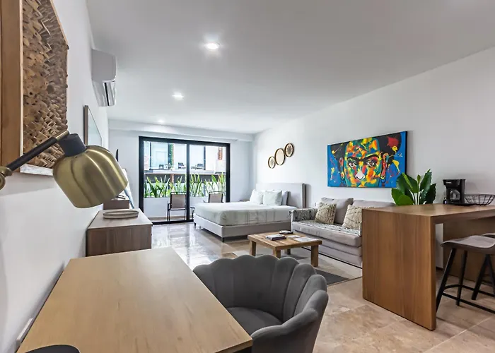 Near 5th, Ocean View Terrace, Pool And Gym Appartement