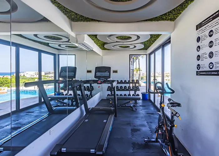 Near 5th, Ocean View Terrace, Pool And Gym Appartement